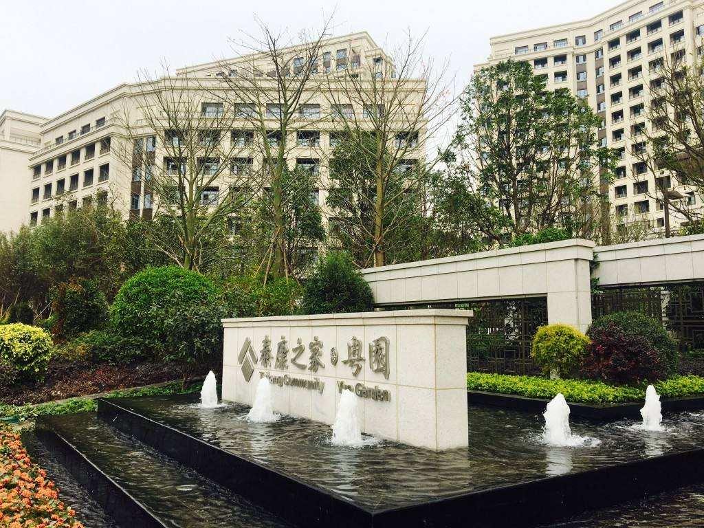 警惕虚假诱导，解析4688888凤凰天机网与黄大仙生肖预测背后的欺诈陷阱